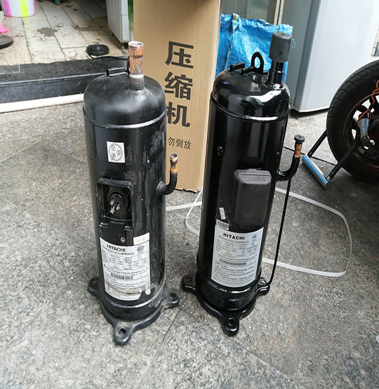 南溪中央空调压缩机的更换维修